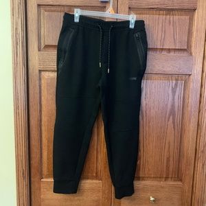 American eagle joggers